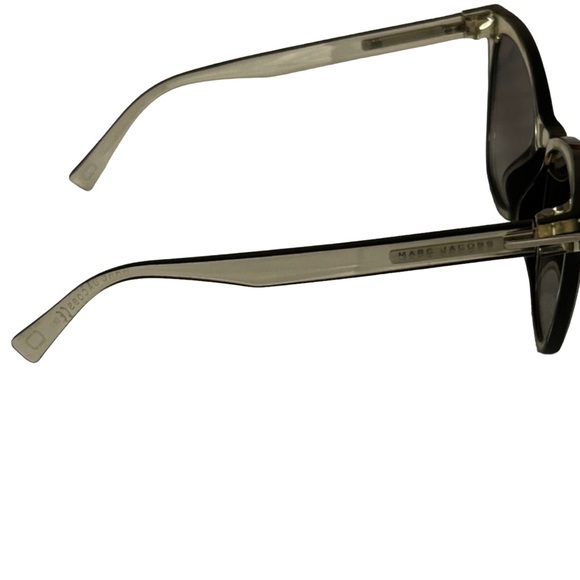 MARC JACOBS NEW IN CASE CRYSTAL BLACK MIRROR SUNGLASSES - Picture 8 of 9